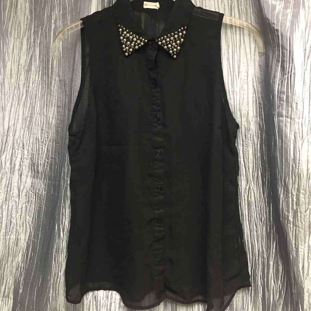 Women’s blouse